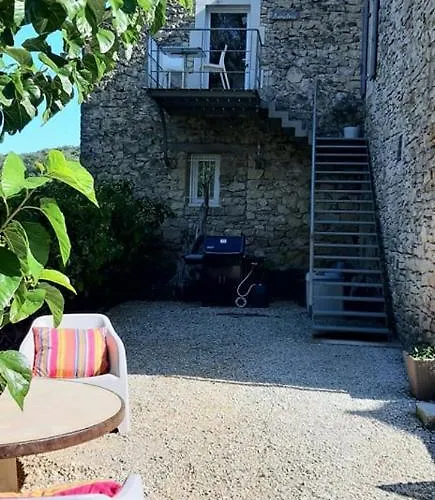 Σπίτι διακοπών Le De Montagnac *