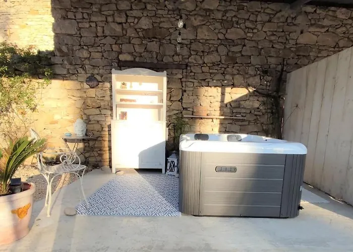 Le De Montagnac * La Roque-sur-Cèze