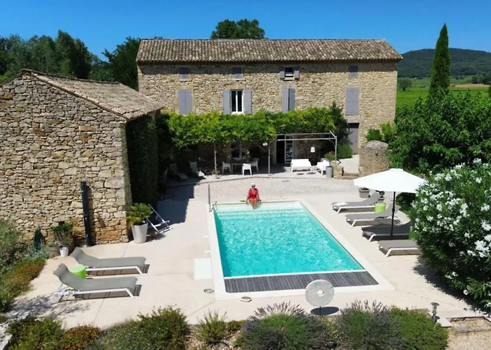 Le De Montagnac La Roque-sur-Cèze